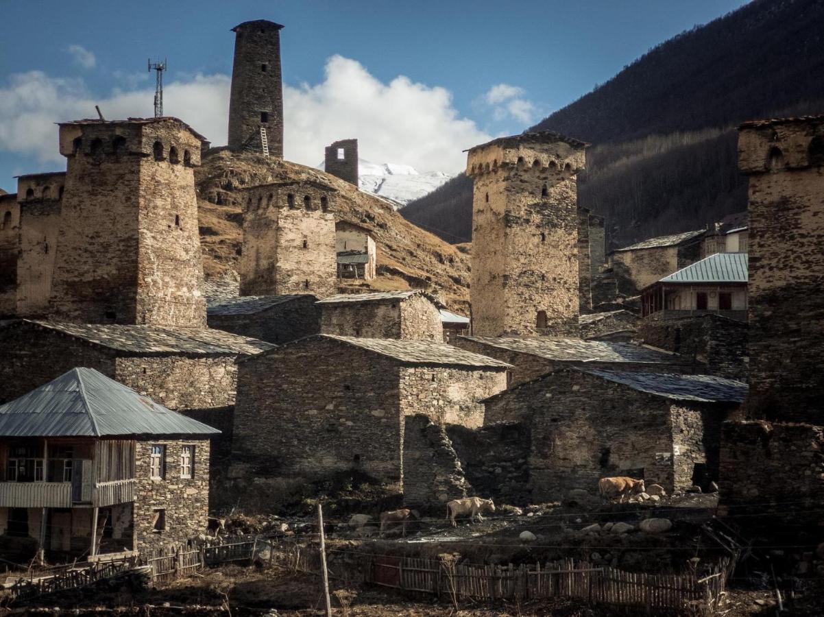 Отель Old House Ушгули Экстерьер фото